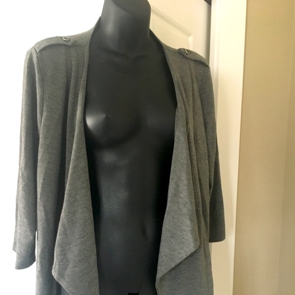 🌾 2/$25 Soft waterfall cardigan - Picture 1 of 4